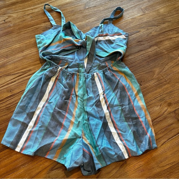 Patrons of Peace Women’s Striped Sweetheart Tie Back Shorts Romper Button Front - Picture 12 of 12